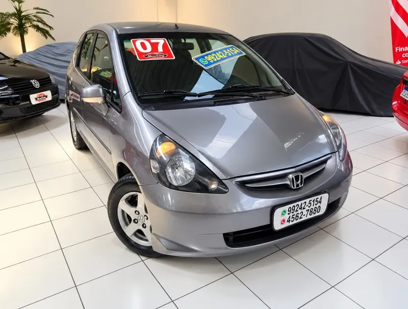 Honda Fit Cinza