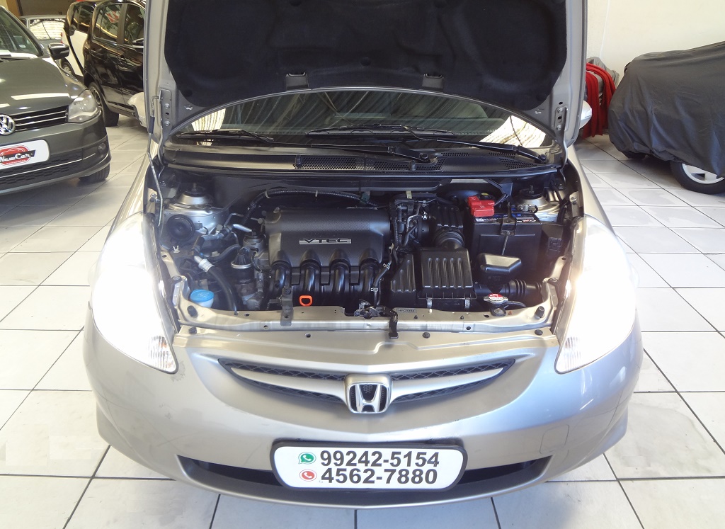 Honda Fit Dourado
