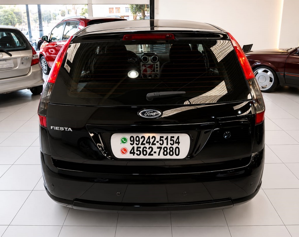 Ford Fiesta Preto
