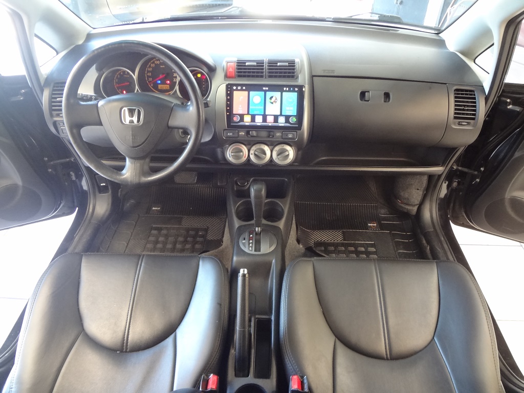 Honda Fit Preto