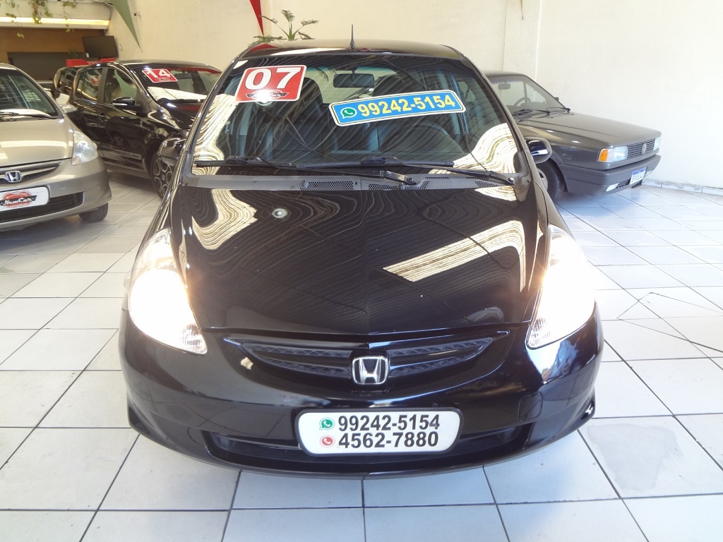 Honda Fit Preto