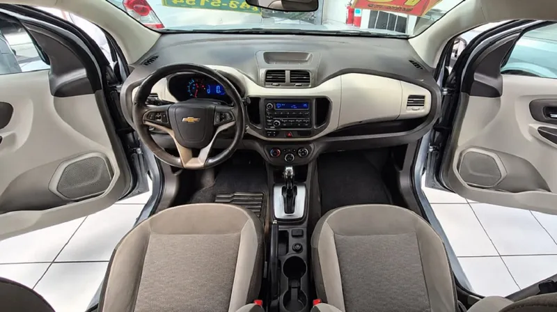 Chevrolet Spin Prata