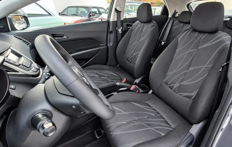 Hyundai HB20 Cinza