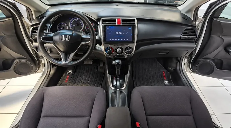 Honda City Prata