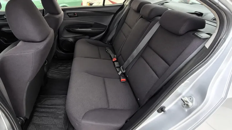 Honda City Prata