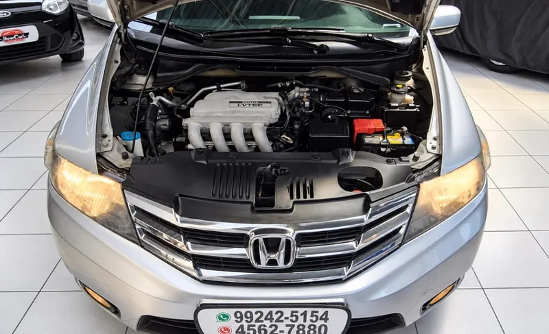 Honda City Prata