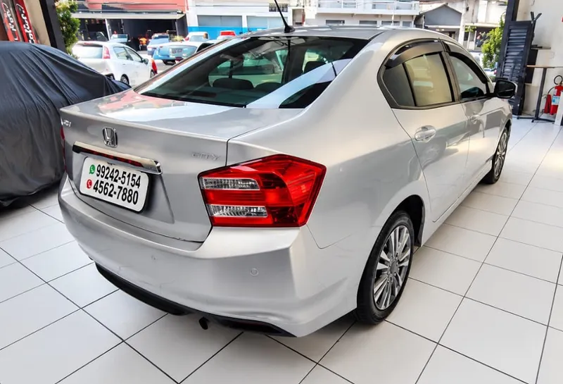 Honda City Prata