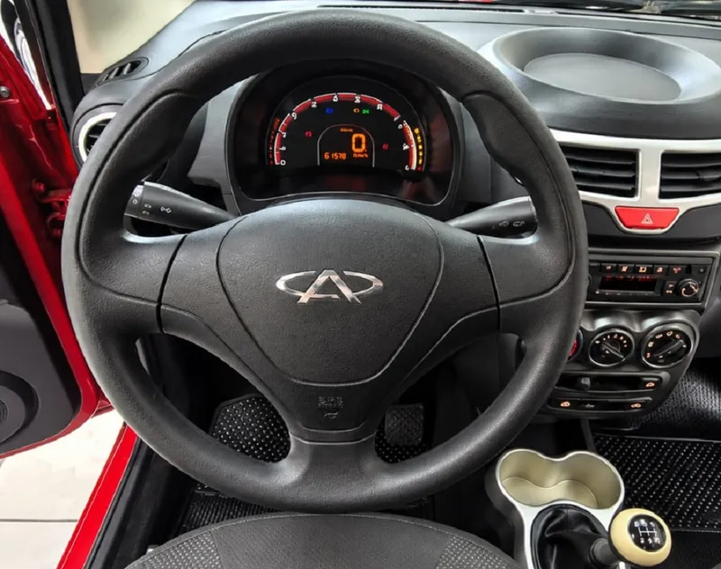 Chery QQ Vermelho