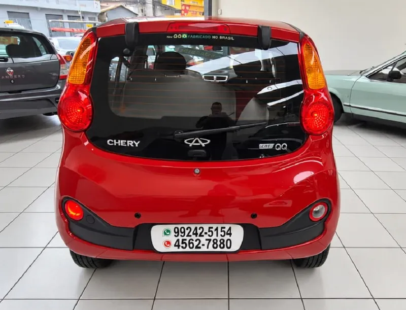 Chery QQ Vermelho