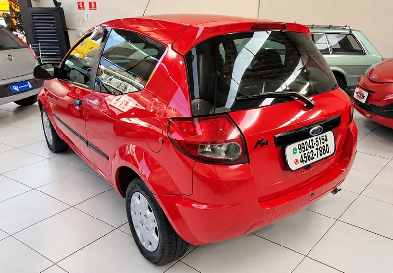 Ford Ka Vermelho