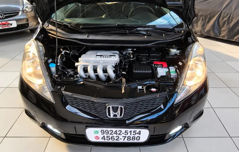 Honda Fit Preto