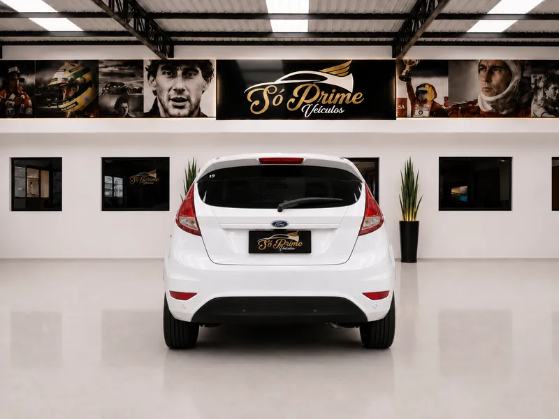 Ford New Fiesta Hatch Branco