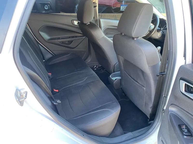 Ford New Fiesta Hatch Branco
