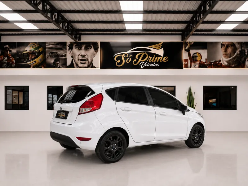 Ford New Fiesta Hatch Branco