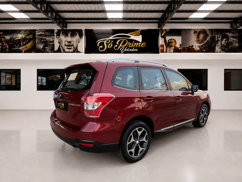 Subaru Forester Vermelho