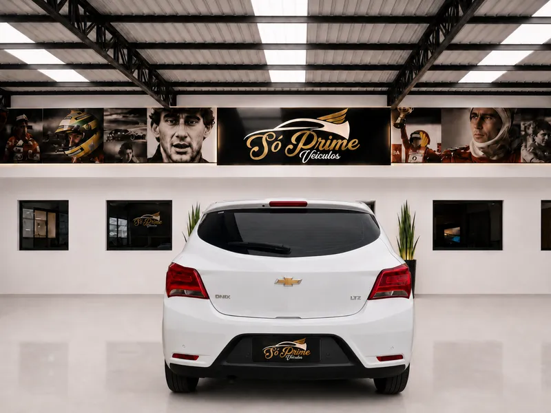 Chevrolet Onix Branco