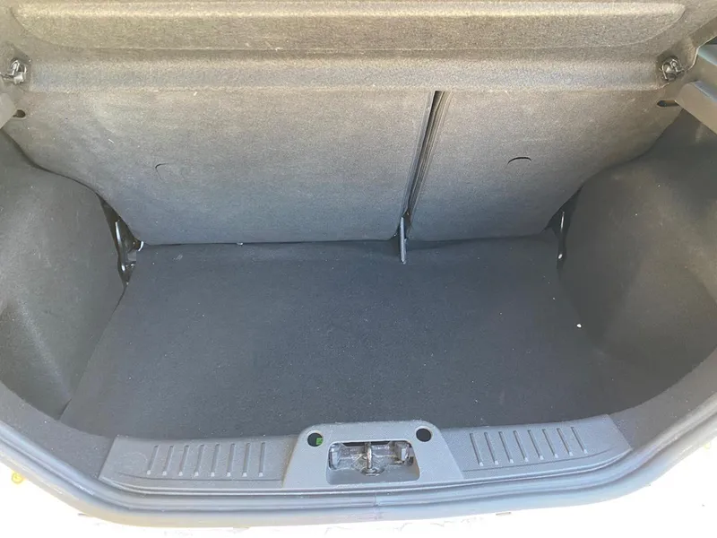 Ford New Fiesta Hatch Branco