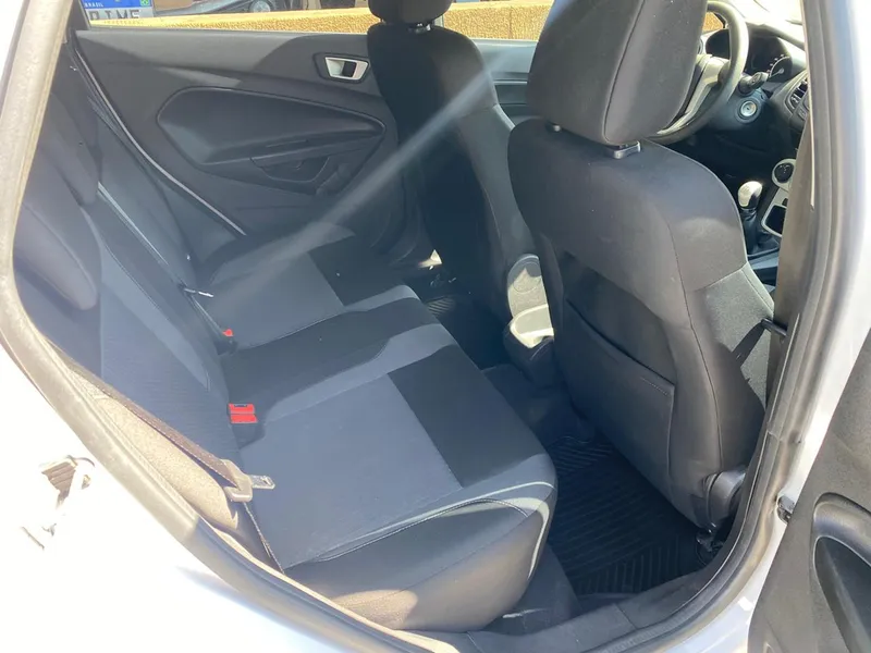 Ford New Fiesta Hatch Branco