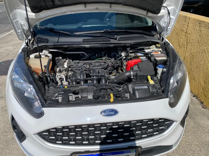 Ford New Fiesta Hatch Branco