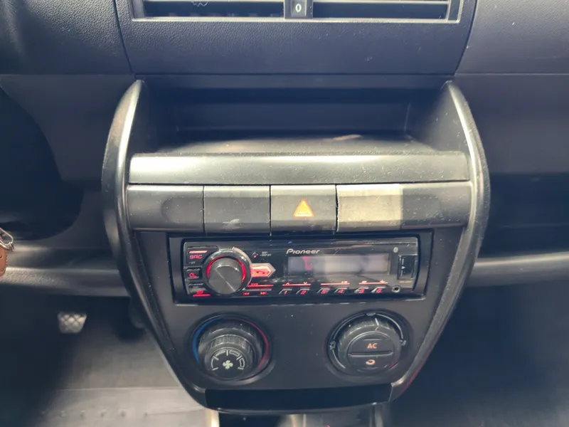Volkswagen Fox Prata