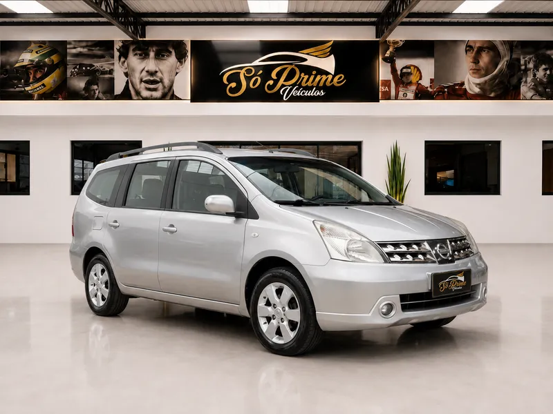 Nissan Livina Prata
