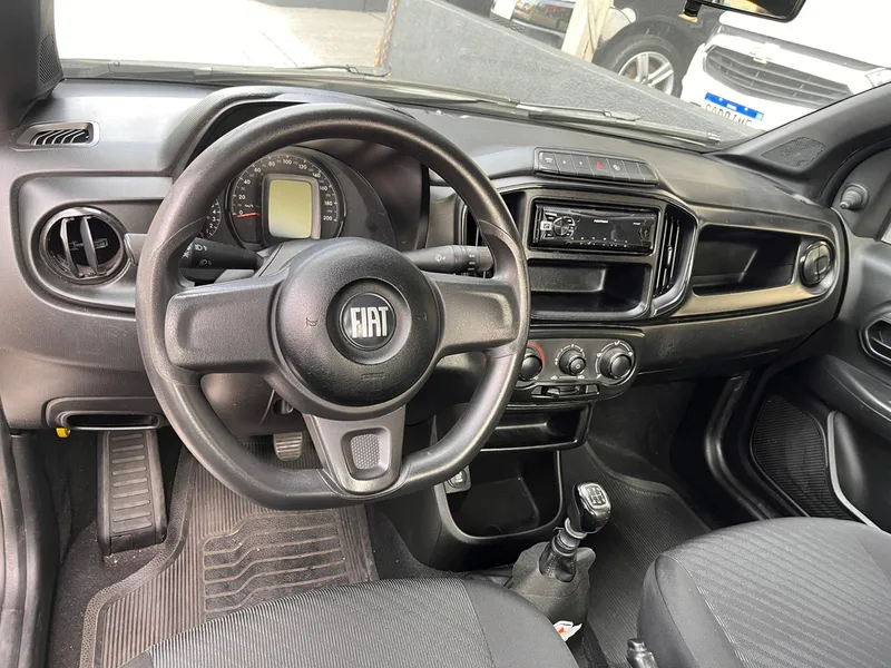 Fiat Strada Branco