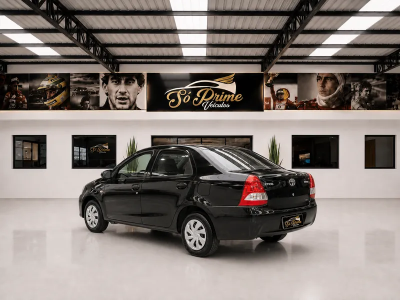 Toyota Etios Sedan Preto