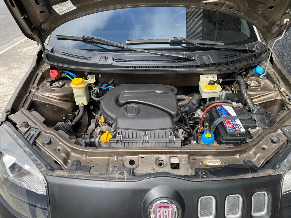 Fiat Uno Cinza