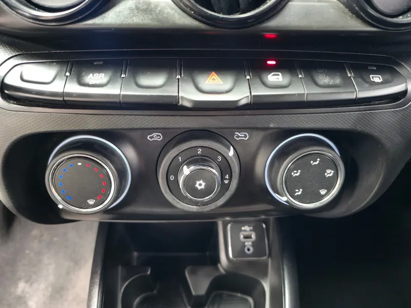 Fiat Argo Prata