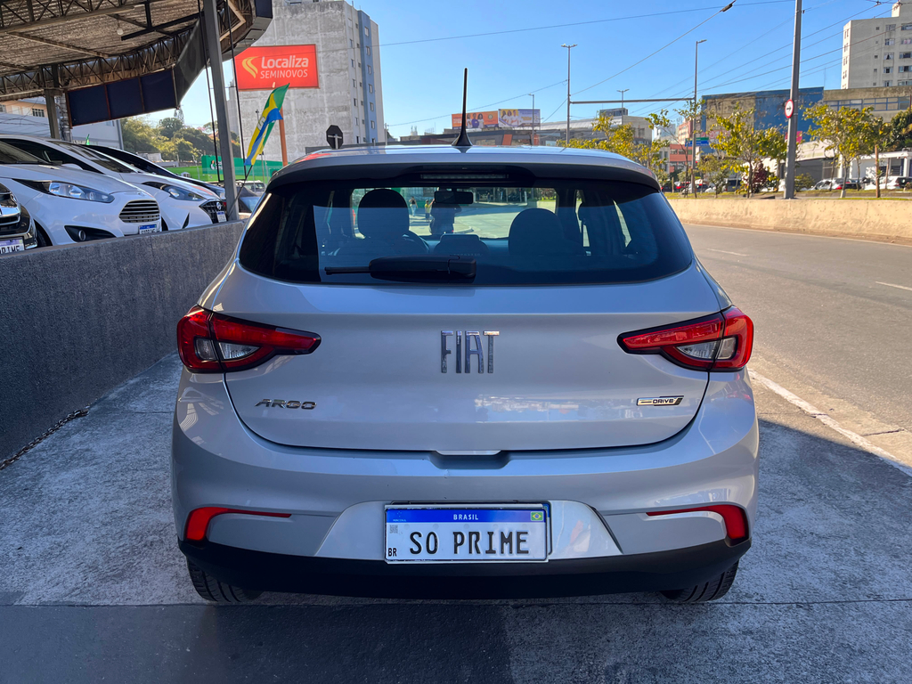Fiat Argo Prata