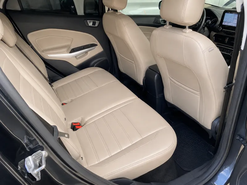 Ford EcoSport Preto