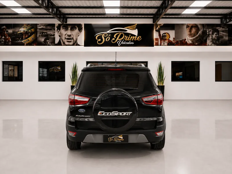 Ford EcoSport Preto
