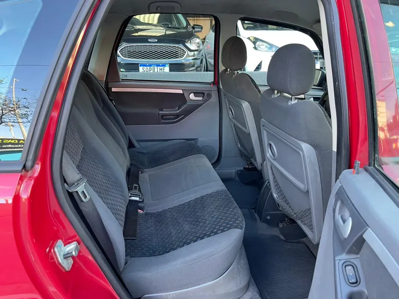 Chevrolet Meriva Vermelho