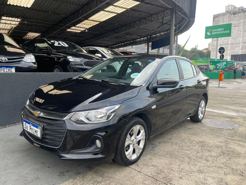 Chevrolet Onix Sedan Preto