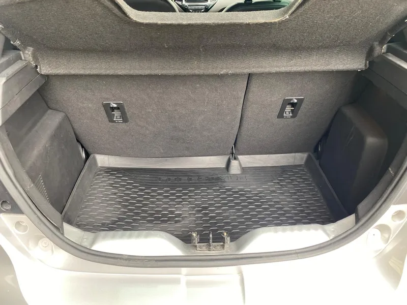 Ford Ka Hatch Prata