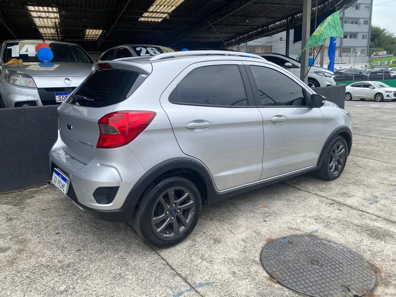 Ford Ka Hatch Prata