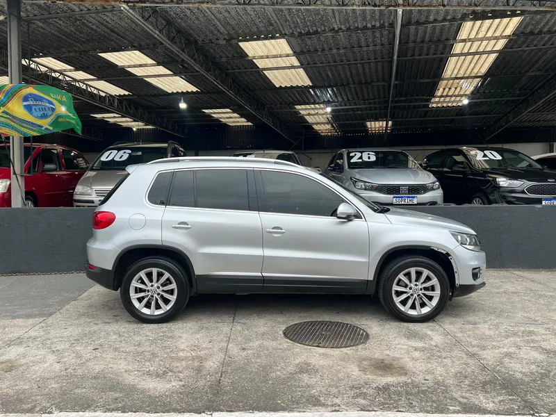 Volkswagen Tiguan Prata