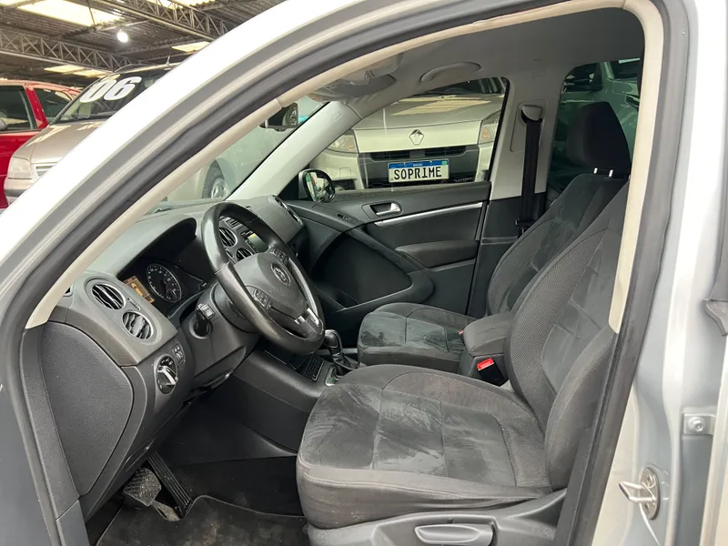 Volkswagen Tiguan Prata