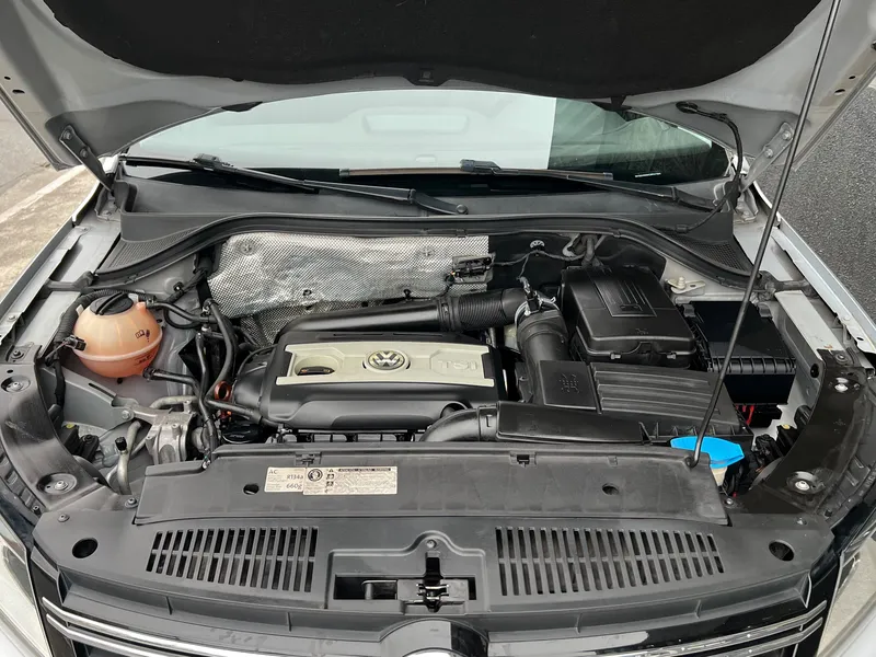 Volkswagen Tiguan Prata