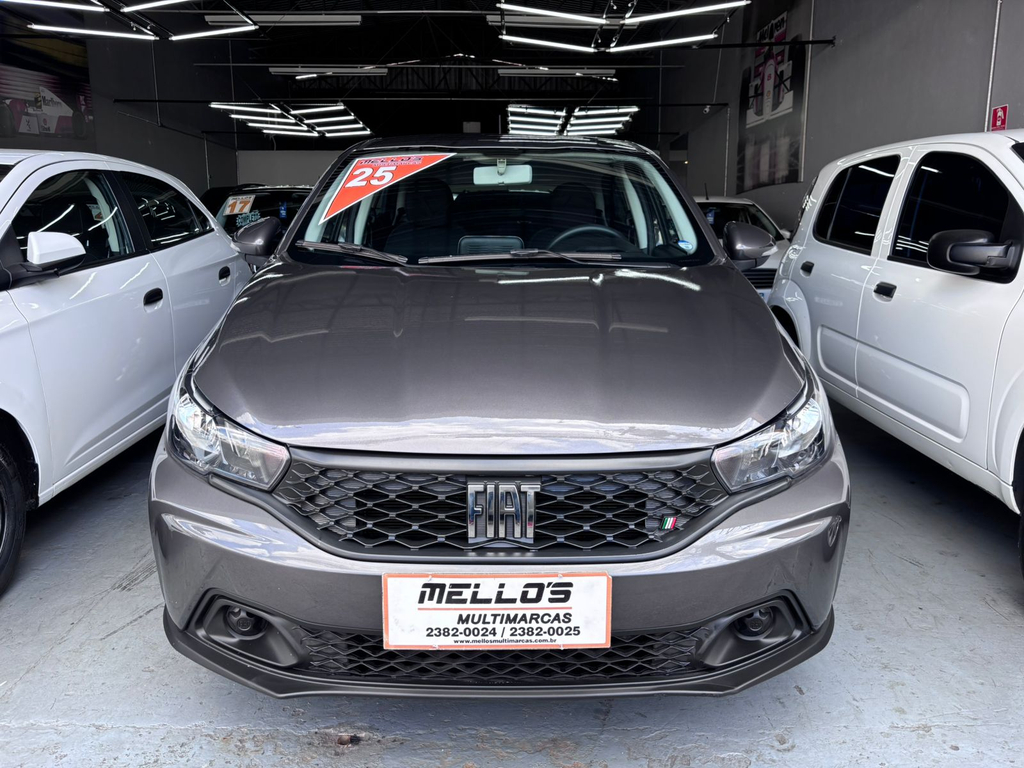 Fiat Argo Cinza
