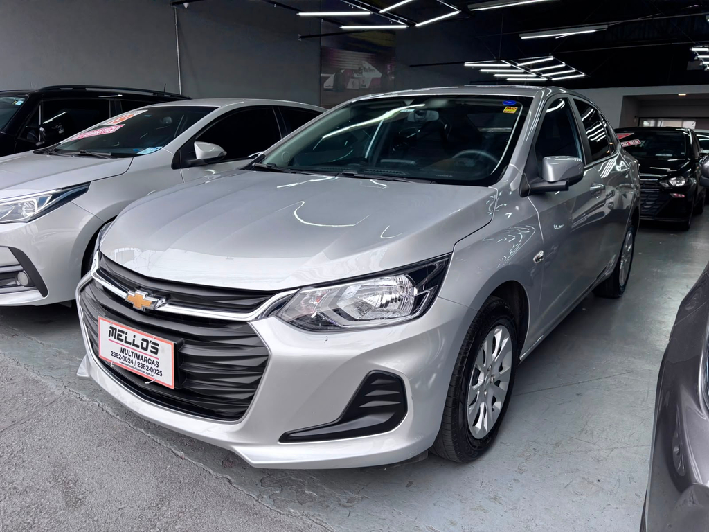 Chevrolet Onix Sedan Prata