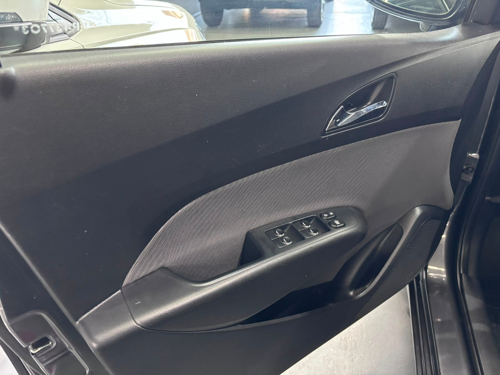 Hyundai HB20S Cinza