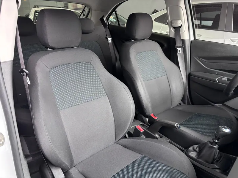 Chevrolet Onix Branco