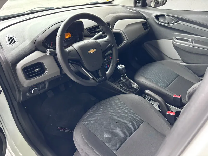 Chevrolet Onix Branco