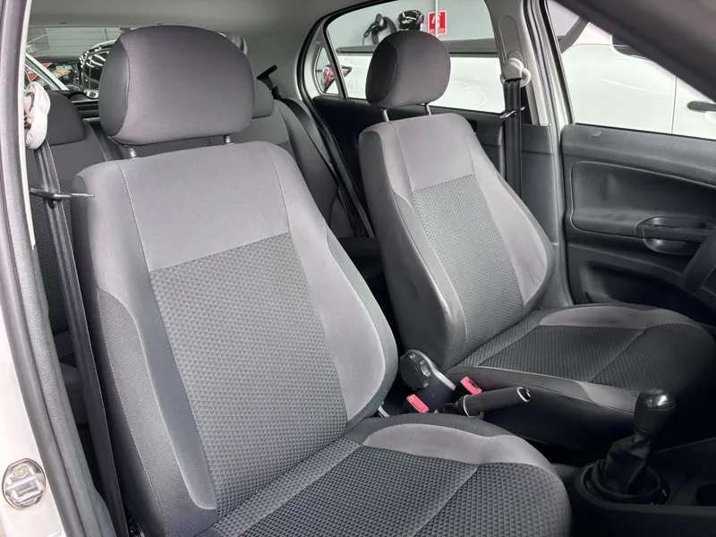 Volkswagen Gol Branco