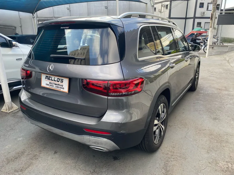 Mercedes Benz GLB 200 Cinza