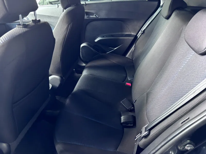 Hyundai HB20 Preto