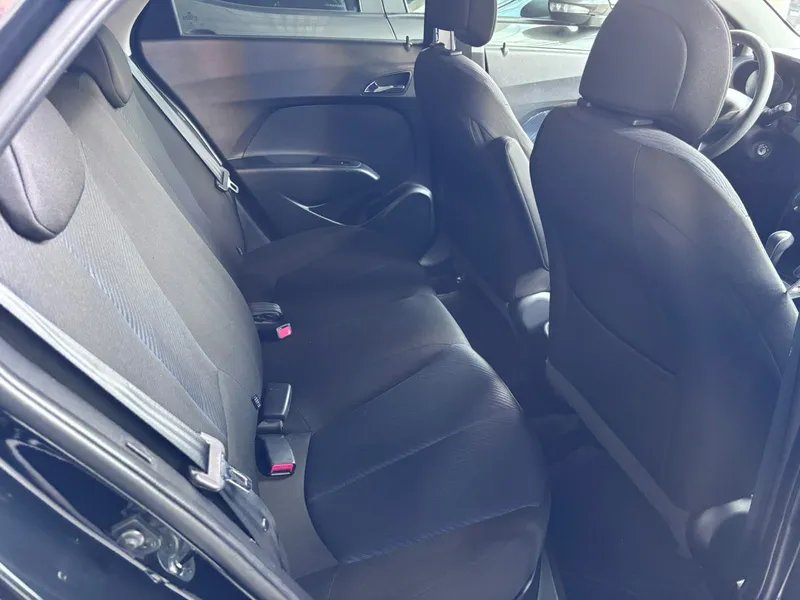 Hyundai HB20 Preto