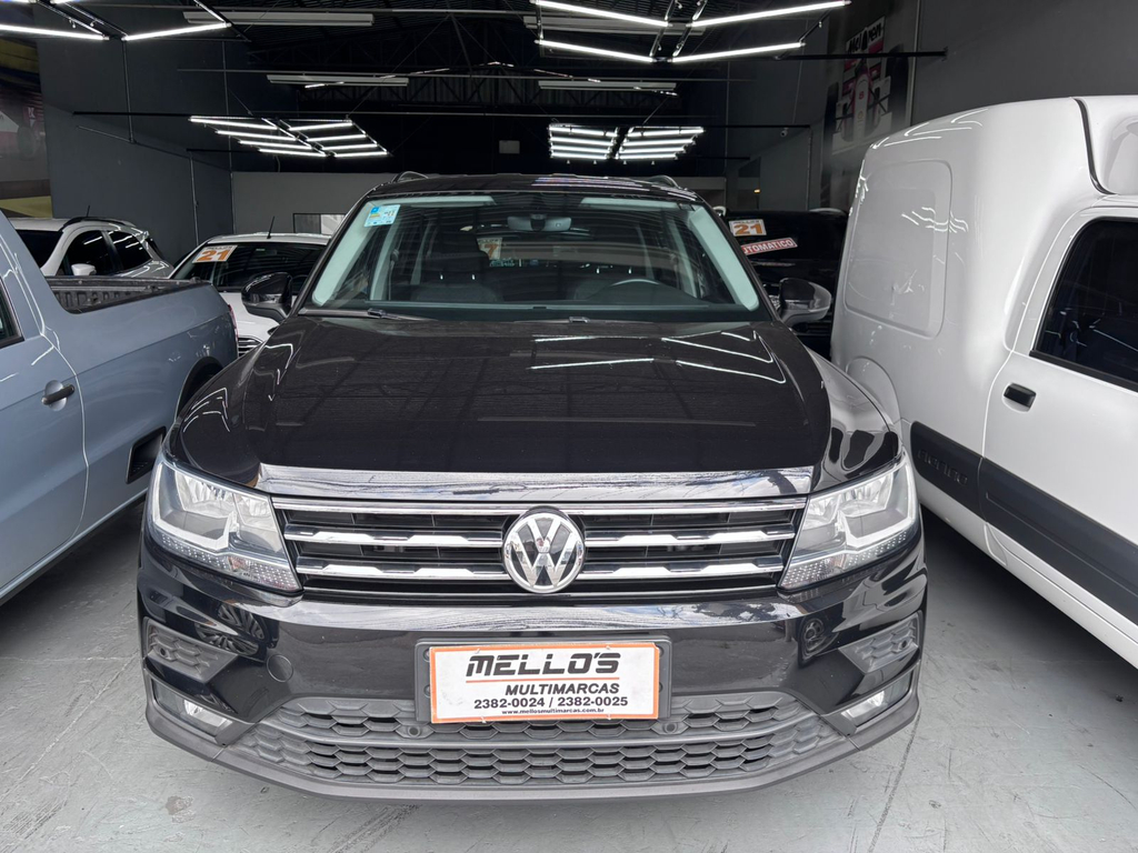 Volkswagen Tiguan Preto