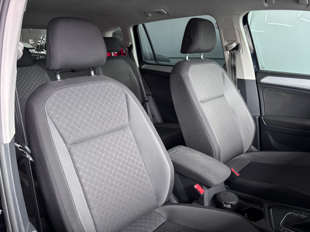 Volkswagen Tiguan Preto